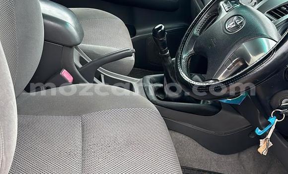 Buy Used Toyota Hilux White Car in Maputo in Maputo Buy Used Toyota Hilux White Car in Maputo in Maputo