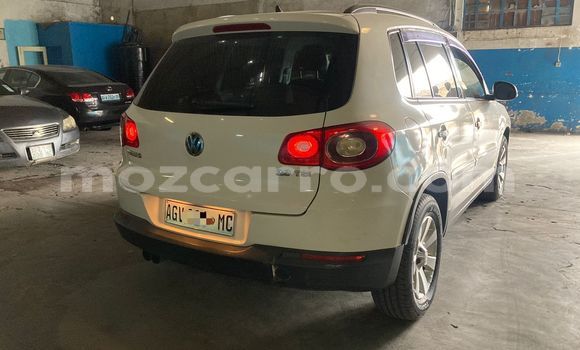 Nunua Ilio tumika Volkswagen Tiguan Nyeupe Gari ndani ya Maputo nchini Maputo Nunua Ilio tumika Volkswagen Tiguan Nyeupe Gari ndani ya Maputo nchini Maputo