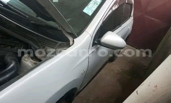 Nunua Ilio tumika Nissan Dualis Nyingine Gari ndani ya Maputo nchini Maputo Nunua Ilio tumika Nissan Dualis Nyingine Gari ndani ya Maputo nchini Maputo