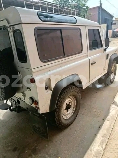 Big with watermark land rover defender maputo maputo 19690