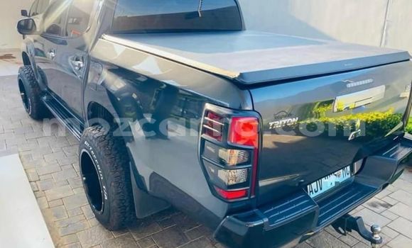 Tenga Tsaru Mitsubishi Triton Zvimwe Mota in Maputo in Maputo Tenga Tsaru Mitsubishi Triton Zvimwe Mota in Maputo in Maputo