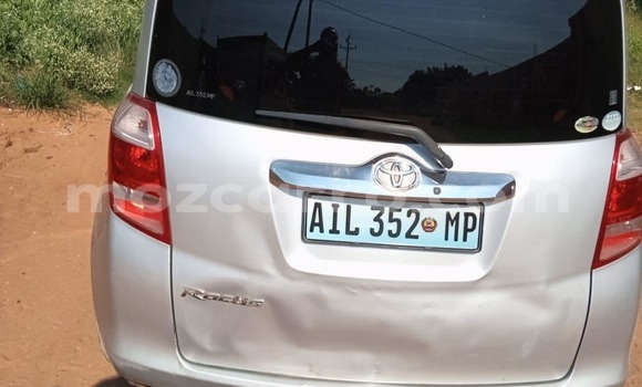 Tenga Tsaru Toyota Ractis Zvimwe Mota in Maputo in Maputo Tenga Tsaru Toyota Ractis Zvimwe Mota in Maputo in Maputo