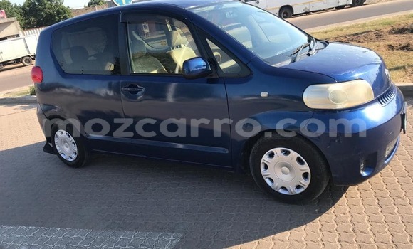 Tenga Tsaru Toyota Porte Bhuruu Mota in Beautiful vista in Maputo Tenga Tsaru Toyota Porte Bhuruu Mota in Beautiful vista in Maputo