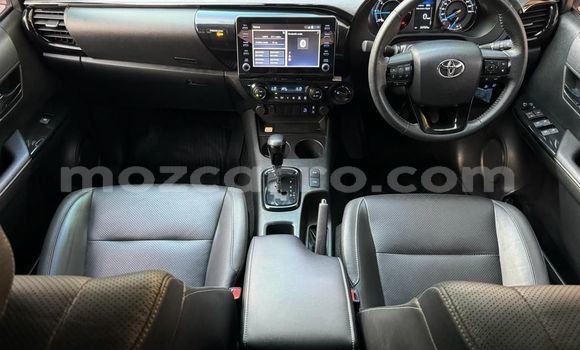 Buy Used Toyota Hilux Green Car in Maputo in Maputo Buy Used Toyota Hilux Green Car in Maputo in Maputo