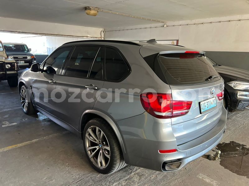 Big with watermark bmw x5 m nampula mocambique 19735