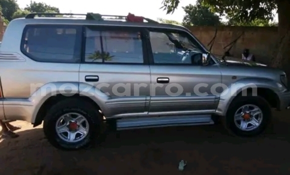 Comprar Usado Toyota Land Cruiser Prado De outros Carro em Maputo em Maputo Comprar Usado Toyota Land Cruiser Prado De outros Carro em Maputo em Maputo