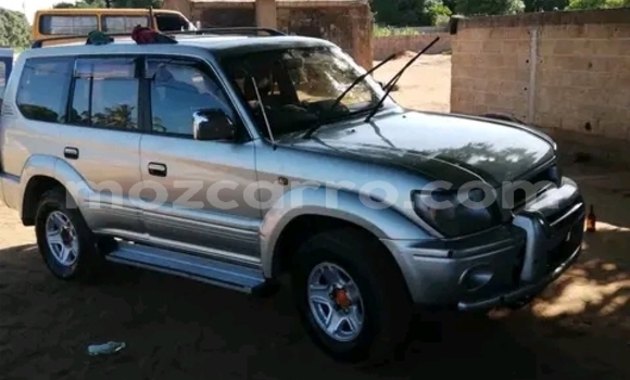 Nunua Ilio tumika Toyota Land Cruiser Prado Nyingine Gari ndani ya Maputo nchini Maputo