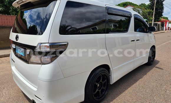 Buy Used Toyota Vellfire White Car in Maputo in Maputo Buy Used Toyota Vellfire White Car in Maputo in Maputo
