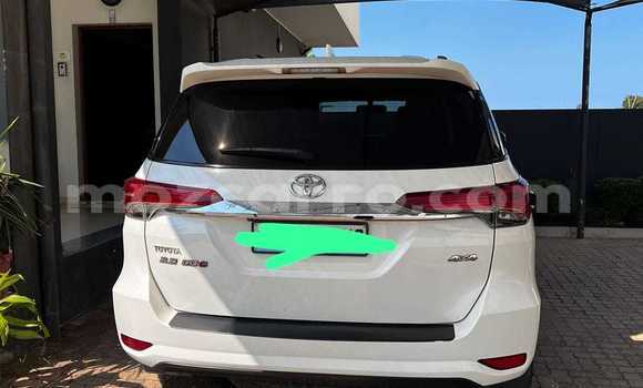 Tenga Tsaru Toyota Fortuner Chena Mota in Maputo in Maputo Tenga Tsaru Toyota Fortuner Chena Mota in Maputo in Maputo