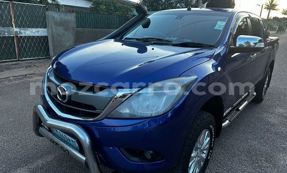 Nunua Ilio tumika Mazda BT-50 Bluu Gari ndani ya Maputo nchini Maputo Nunua Ilio tumika Mazda BT-50 Bluu Gari ndani ya Maputo nchini Maputo