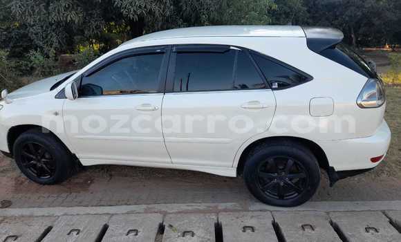 Buy Used Toyota Harrier White Car in Maputo in Maputo Buy Used Toyota Harrier White Car in Maputo in Maputo