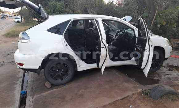 Buy Used Toyota Harrier White Car in Maputo in Maputo Buy Used Toyota Harrier White Car in Maputo in Maputo