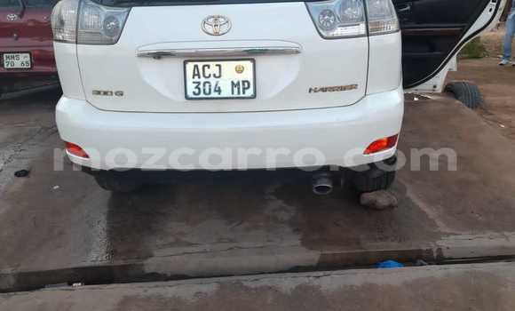 Buy Used Toyota Harrier White Car in Maputo in Maputo Buy Used Toyota Harrier White Car in Maputo in Maputo