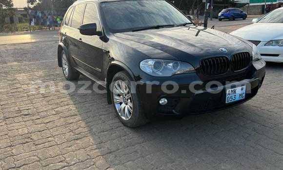 Nunua Ilio tumika BMW X5 Nyeusi Gari ndani ya Maputo nchini Maputo