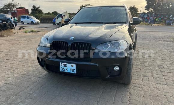 Nunua Ilio tumika BMW X5 Nyeusi Gari ndani ya Maputo nchini Maputo Nunua Ilio tumika BMW X5 Nyeusi Gari ndani ya Maputo nchini Maputo