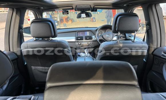 Nunua Ilio tumika BMW X5 Nyeusi Gari ndani ya Maputo nchini Maputo Nunua Ilio tumika BMW X5 Nyeusi Gari ndani ya Maputo nchini Maputo
