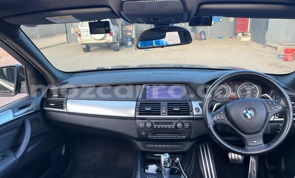 Nunua Ilio tumika BMW X5 Nyeusi Gari ndani ya Maputo nchini Maputo Nunua Ilio tumika BMW X5 Nyeusi Gari ndani ya Maputo nchini Maputo