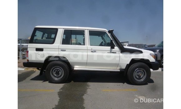 Buy Import Toyota Land Cruiser White Car in Import - Dubai in Cabo Delgado Buy Import Toyota Land Cruiser White Car in Import - Dubai in Cabo Delgado