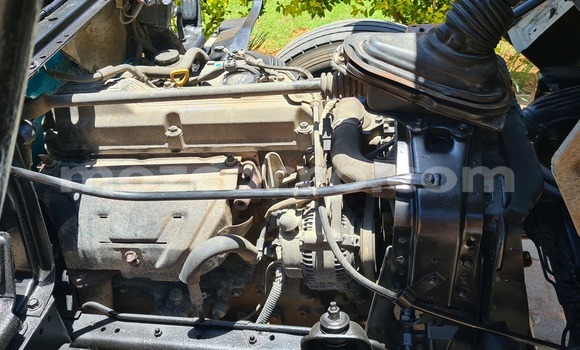 Comprar Usado Toyota Dyna Verde Caminhão em Maputo em Maputo Comprar Usado Toyota Dyna Verde Caminhão em Maputo em Maputo