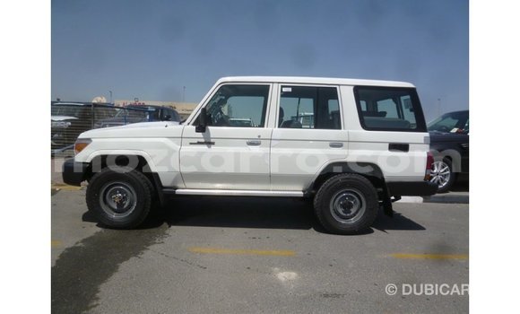 Buy Import Toyota Land Cruiser White Car in Import - Dubai in Cabo Delgado Buy Import Toyota Land Cruiser White Car in Import - Dubai in Cabo Delgado
