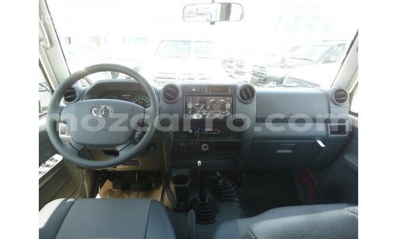 Buy Import Toyota Land Cruiser White Car in Import - Dubai in Cabo Delgado Buy Import Toyota Land Cruiser White Car in Import - Dubai in Cabo Delgado