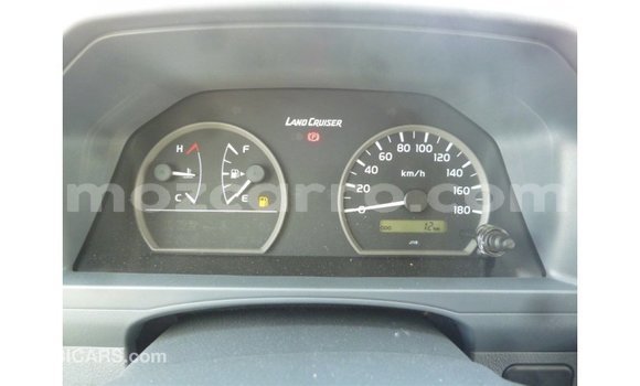 Buy Import Toyota Land Cruiser White Car in Import - Dubai in Cabo Delgado Buy Import Toyota Land Cruiser White Car in Import - Dubai in Cabo Delgado
