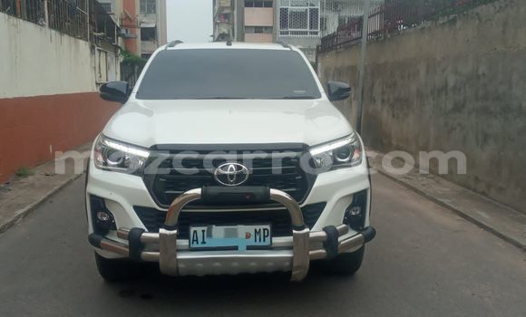 Nunua Ilio tumika Toyota Hiluxe Revo Nyeupe Gari ndani ya Maputo nchini Maputo Nunua Ilio tumika Toyota Hiluxe Revo Nyeupe Gari ndani ya Maputo nchini Maputo