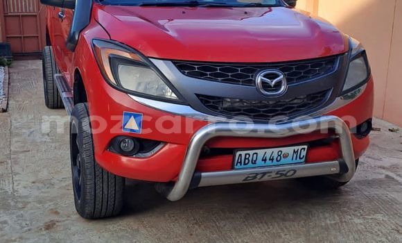 Nunua Ilio tumika Mazda BT-50 Nyekundu Gari ndani ya Maputo nchini Maputo Nunua Ilio tumika Mazda BT-50 Nyekundu Gari ndani ya Maputo nchini Maputo