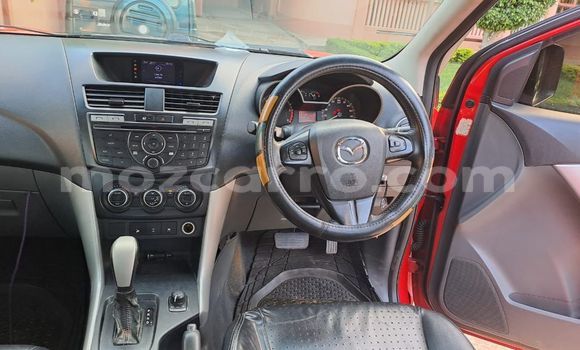 Nunua Ilio tumika Mazda BT-50 Nyekundu Gari ndani ya Maputo nchini Maputo Nunua Ilio tumika Mazda BT-50 Nyekundu Gari ndani ya Maputo nchini Maputo