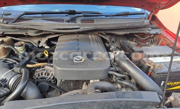 Nunua Ilio tumika Mazda BT-50 Nyekundu Gari ndani ya Maputo nchini Maputo Nunua Ilio tumika Mazda BT-50 Nyekundu Gari ndani ya Maputo nchini Maputo