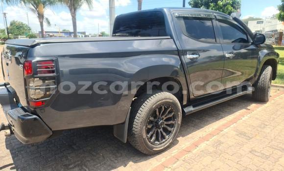 Tenga Tsaru Mitsubishi Triton Zvimwe Mota in Maputo in Maputo Tenga Tsaru Mitsubishi Triton Zvimwe Mota in Maputo in Maputo
