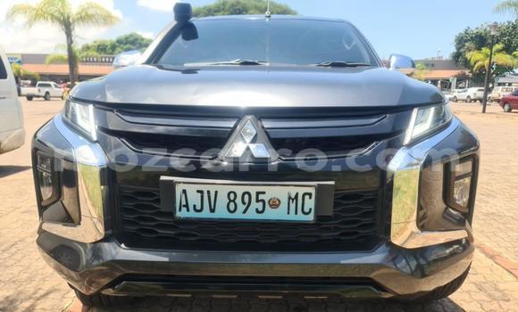 Tenga Tsaru Mitsubishi Triton Zvimwe Mota in Maputo in Maputo Tenga Tsaru Mitsubishi Triton Zvimwe Mota in Maputo in Maputo