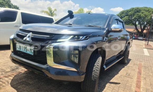 Tenga Tsaru Mitsubishi Triton Zvimwe Mota in Maputo in Maputo Tenga Tsaru Mitsubishi Triton Zvimwe Mota in Maputo in Maputo