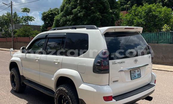 Buy Used Toyota Prado White Car in Maputo in Maputo Buy Used Toyota Prado White Car in Maputo in Maputo