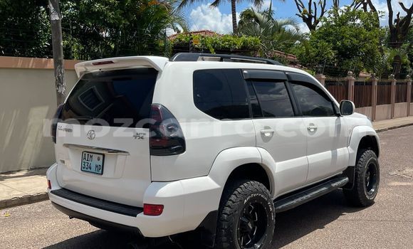 Buy Used Toyota Prado White Car in Maputo in Maputo Buy Used Toyota Prado White Car in Maputo in Maputo