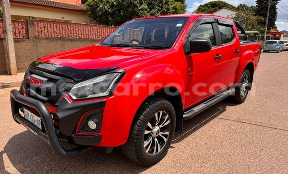 Comprar Usado Isuzu D-MAX Vermelho Carro em Maputo em Maputo Comprar Usado Isuzu D-MAX Vermelho Carro em Maputo em Maputo