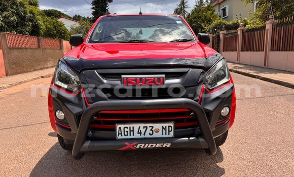 Comprar Usado Isuzu D-MAX Vermelho Carro em Maputo em Maputo Comprar Usado Isuzu D-MAX Vermelho Carro em Maputo em Maputo