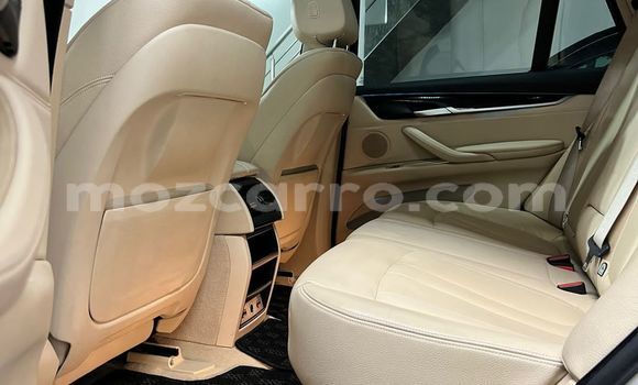 Buy Used BMW X5 White Car in Maputo in Maputo Buy Used BMW X5 White Car in Maputo in Maputo