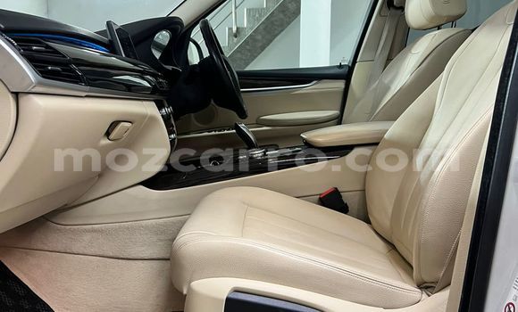 Buy Used BMW X5 White Car in Maputo in Maputo Buy Used BMW X5 White Car in Maputo in Maputo