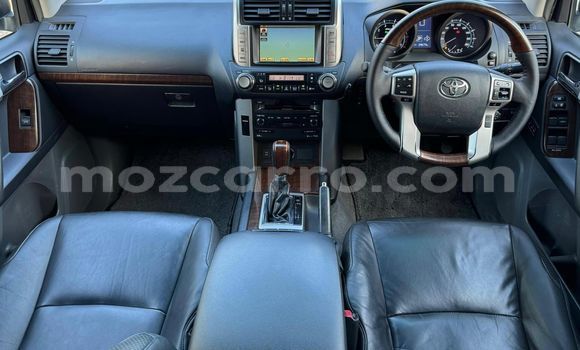 Tenga Tsaru Toyota Land Cruiser Prado Chena Mota in Maputo in Maputo Tenga Tsaru Toyota Land Cruiser Prado Chena Mota in Maputo in Maputo