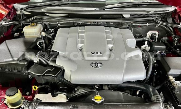Buy Used Toyota Land Cruiser Red Car in Maputo in Maputo Buy Used Toyota Land Cruiser Red Car in Maputo in Maputo