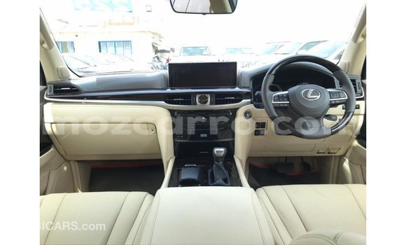 Tenga Imported Lexus LX Zvimwe Mota in Import - Dubai in Cabo Delgado Tenga Imported Lexus LX Zvimwe Mota in Import - Dubai in Cabo Delgado