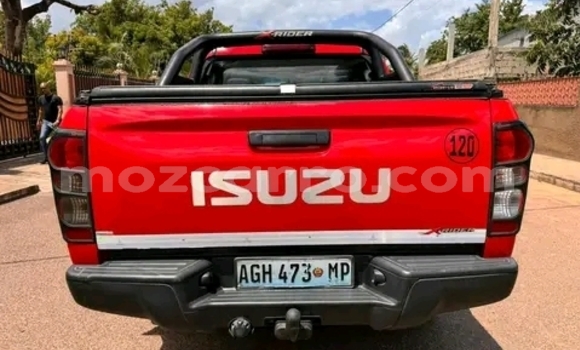 Comprar Usado Isuzu D-max X-Series Vermelho Carro em Maputo em Maputo Comprar Usado Isuzu D-max X-Series Vermelho Carro em Maputo em Maputo