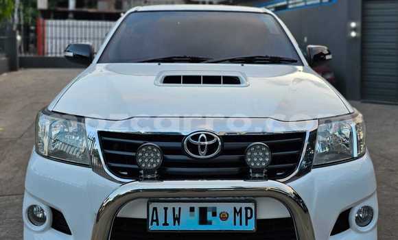 Buy Used Toyota Hilux White Car in Maputo in Maputo Buy Used Toyota Hilux White Car in Maputo in Maputo