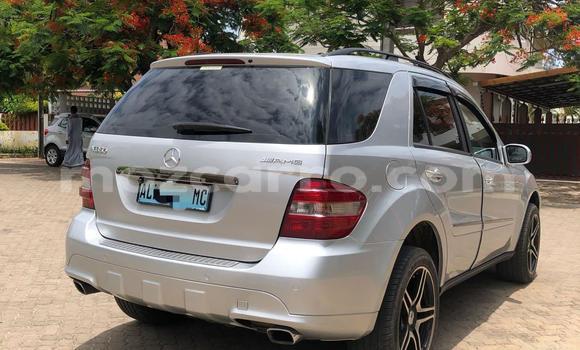 Nunua Ilio tumika Mercedes‒Benz ML-Class Nyingine Gari ndani ya Maputo nchini Maputo Nunua Ilio tumika Mercedes‒Benz ML-Class Nyingine Gari ndani ya Maputo nchini Maputo