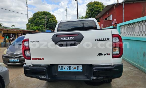 Tenga Tsaru Toyota Hiluxe Revo Chena Mota in Maputo in Maputo Tenga Tsaru Toyota Hiluxe Revo Chena Mota in Maputo in Maputo