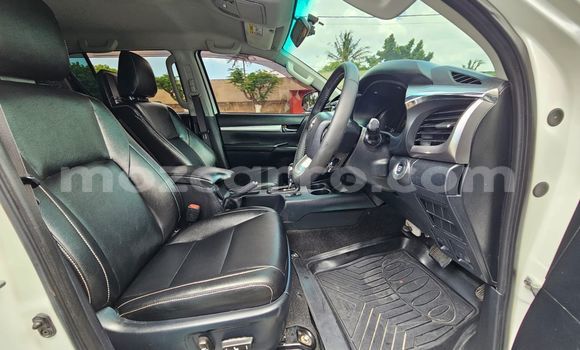 Tenga Tsaru Toyota Hiluxe Revo Chena Mota in Maputo in Maputo Tenga Tsaru Toyota Hiluxe Revo Chena Mota in Maputo in Maputo