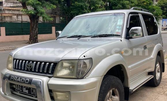 Nunua Ilio tumika Toyota Land Cruiser Prado Nyingine Gari ndani ya Maputo nchini Maputo Nunua Ilio tumika Toyota Land Cruiser Prado Nyingine Gari ndani ya Maputo nchini Maputo