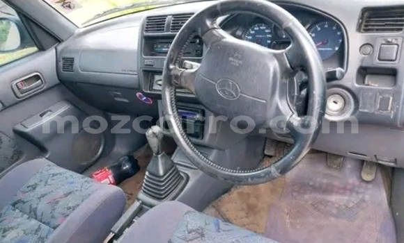 Comprar Usado Toyota RAV4 Branco Carro em Maputo em Maputo Comprar Usado Toyota RAV4 Branco Carro em Maputo em Maputo