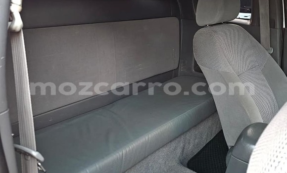 Comprar Usado Toyota Hilux Branco Carro em Bela Vista em Maputo Comprar Usado Toyota Hilux Branco Carro em Bela Vista em Maputo
